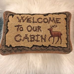 Accent pillow “welcome to our cabin”